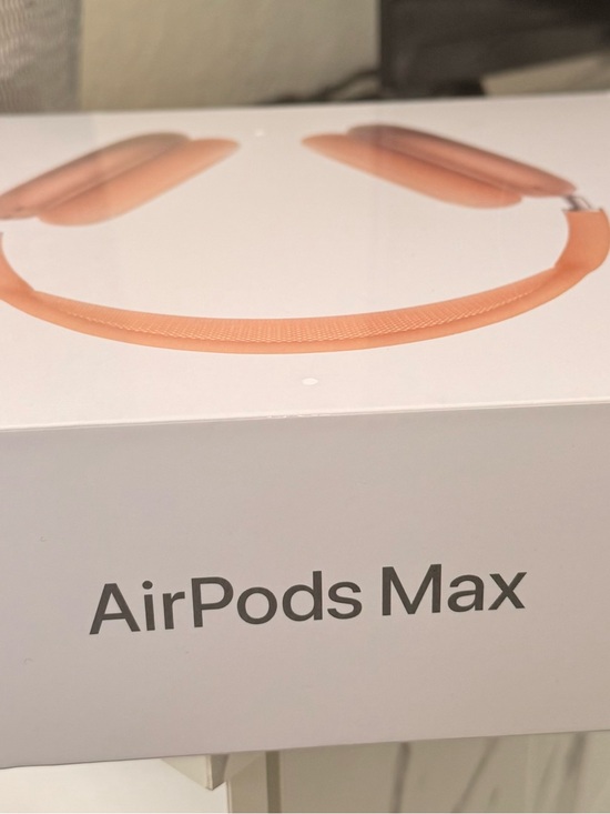 Apple Other - Apple AirPods Max - Silver/White Packaging